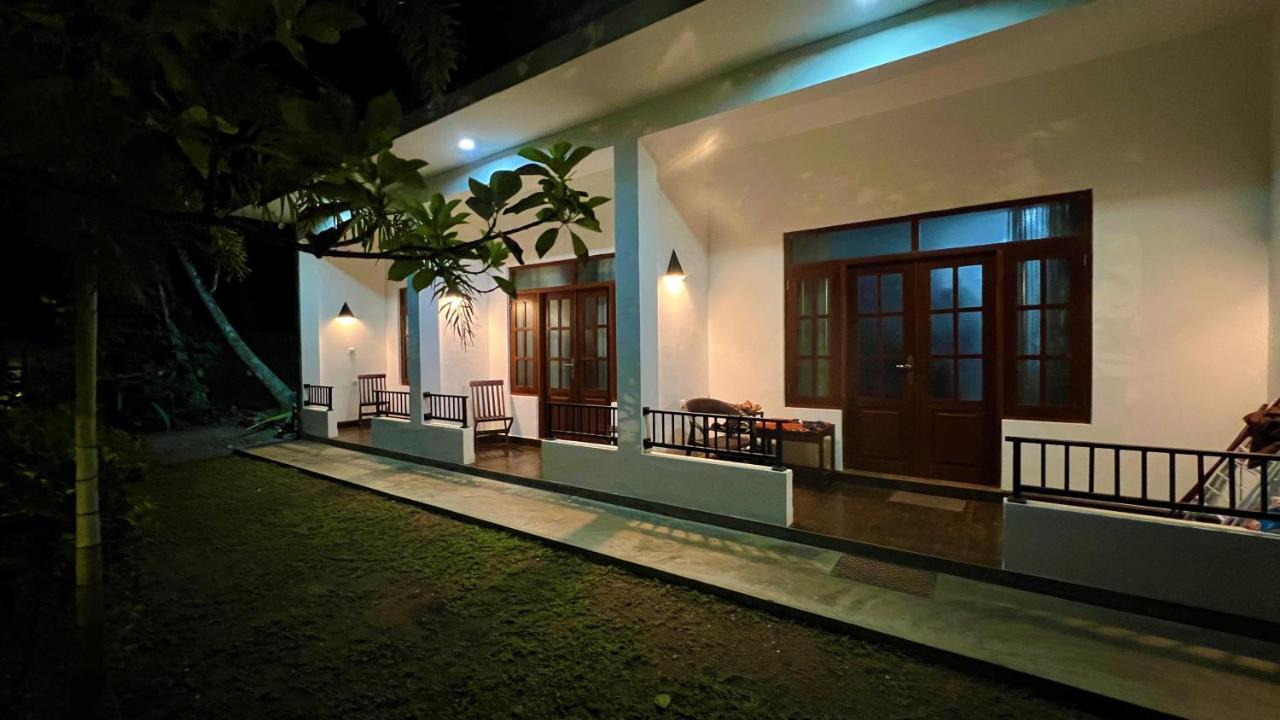 Sea Pink Residence Bentota Exteriér fotografie